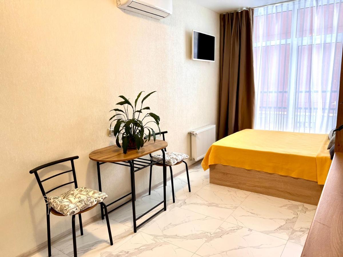 Osapart Hotel In A Complex Semycvit 3 ลวีฟ ภายนอก รูปภาพ