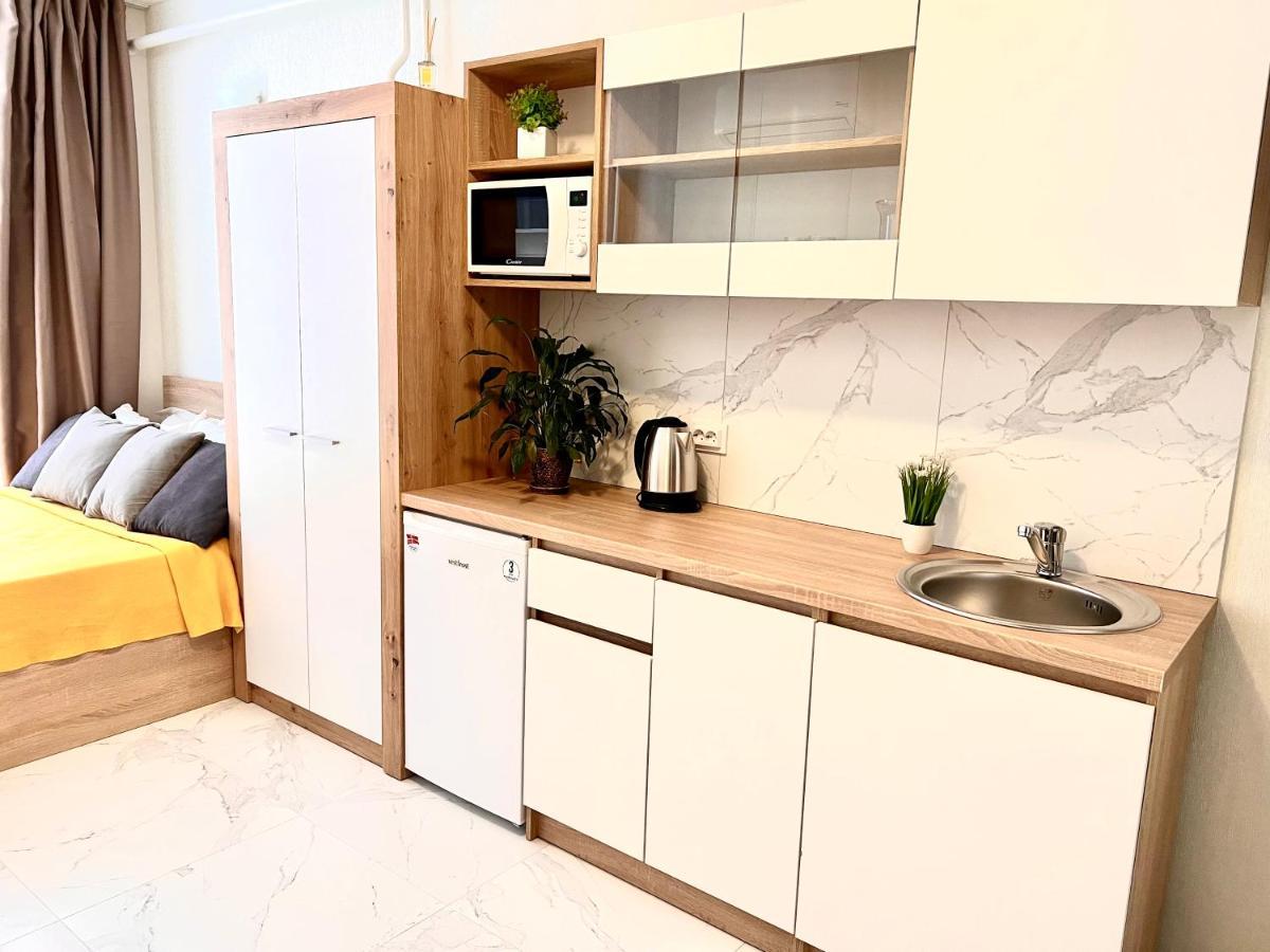 Osapart Hotel In A Complex Semycvit 3 ลวีฟ ภายนอก รูปภาพ