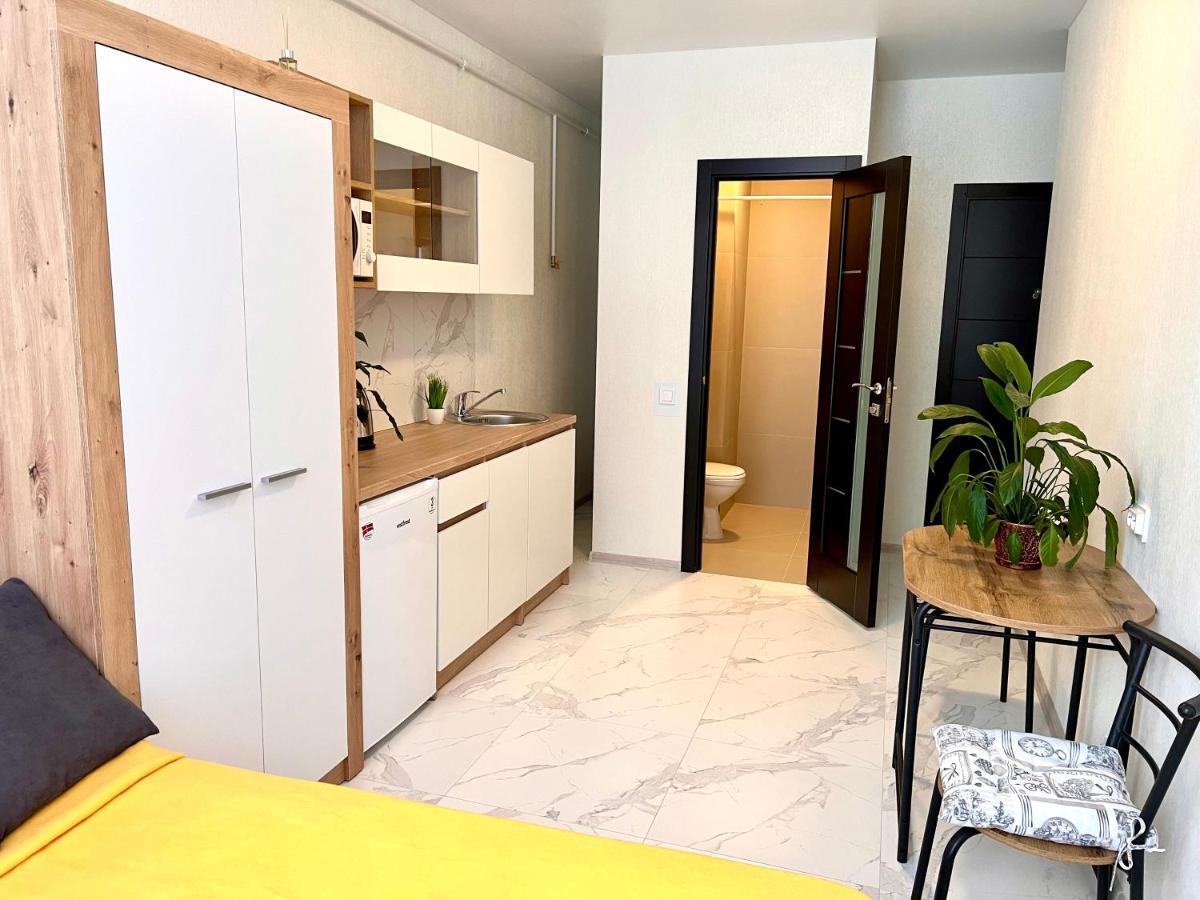 Osapart Hotel In A Complex Semycvit 3 ลวีฟ ภายนอก รูปภาพ